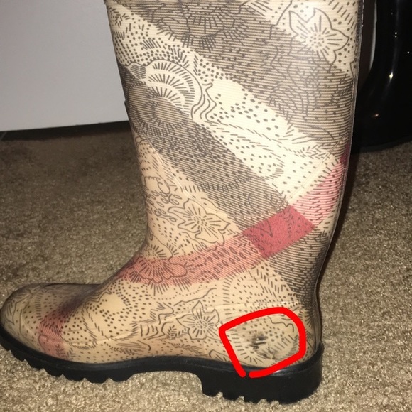 Burberry rain boot size 39 - Picture 4 of 6